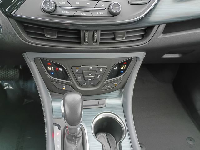 Used 2020 Buick Envision Essence image 29