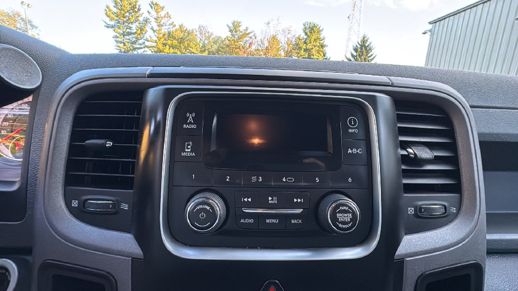 Used 2014 RAM 1500 Tradesman RWD image 21