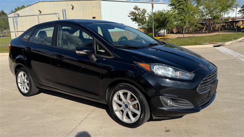 Used 2016 Ford Fiesta SE w/ Equipment Group 201A FWD image 7
