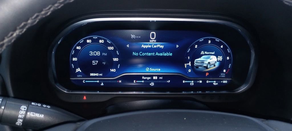 Used 2023 Chevrolet Suburban Z71 w/ Luxury Package image 12