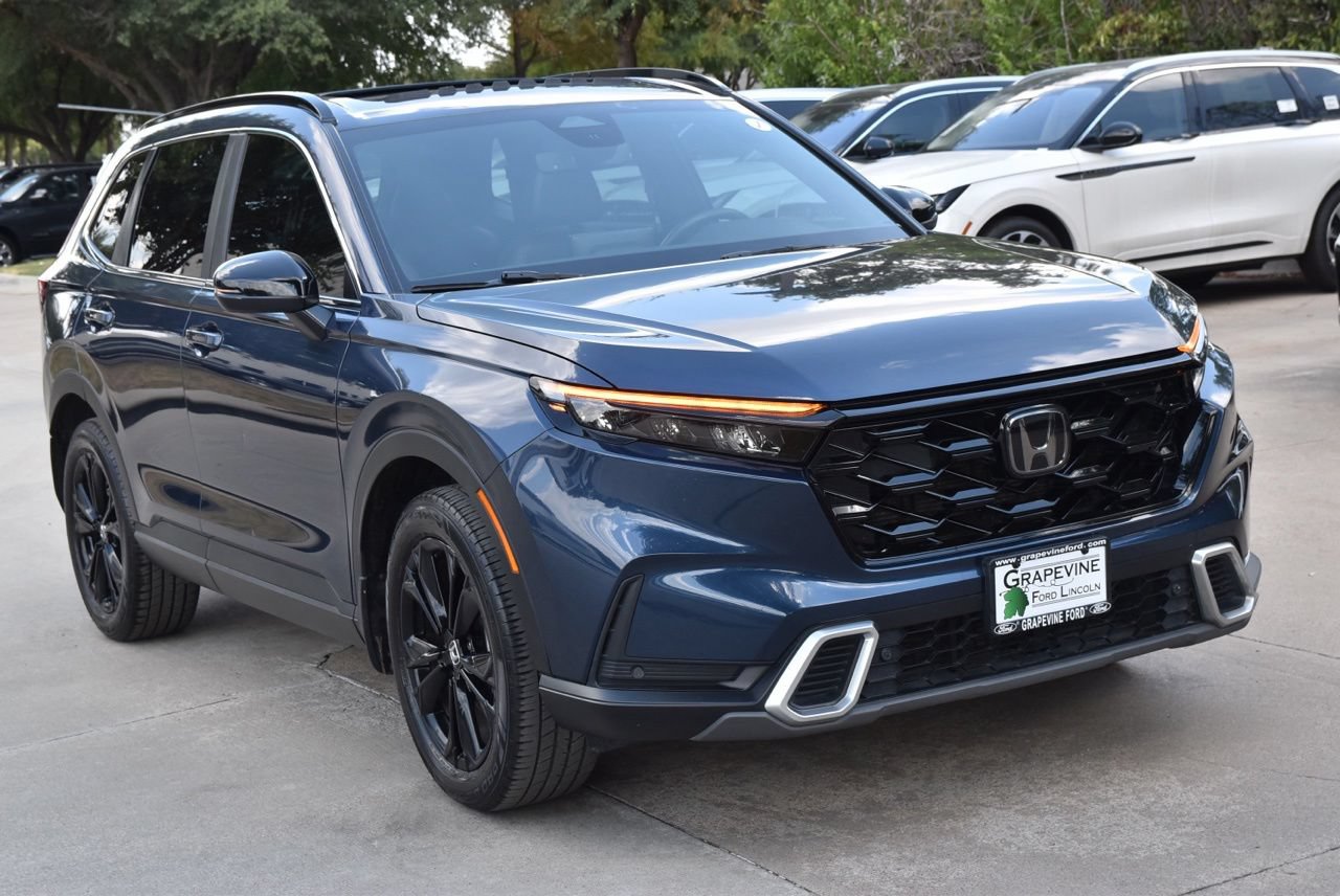 Used 2024 Honda CR-V Sport Touring image 4