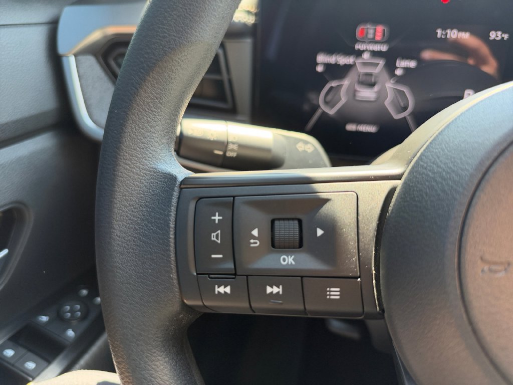 Used 2026 Nissan Kicks SV FWD image 22