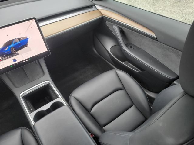 Used 2023 Tesla Model 3 Standard Range image 13