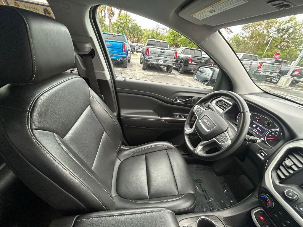 Used 2023 GMC Acadia SLT image 26