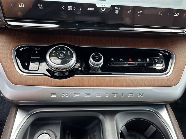 New 2025 Ford Expedition Max King Ranch image 20