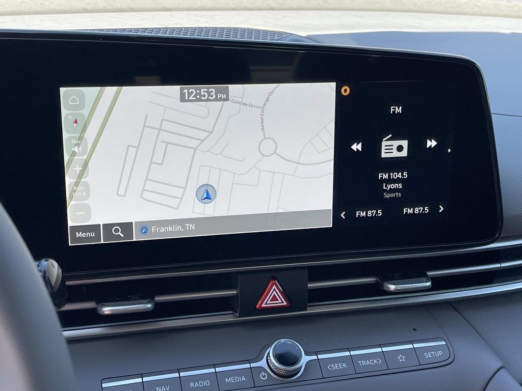 New 2025 Hyundai Elantra SEL image 22