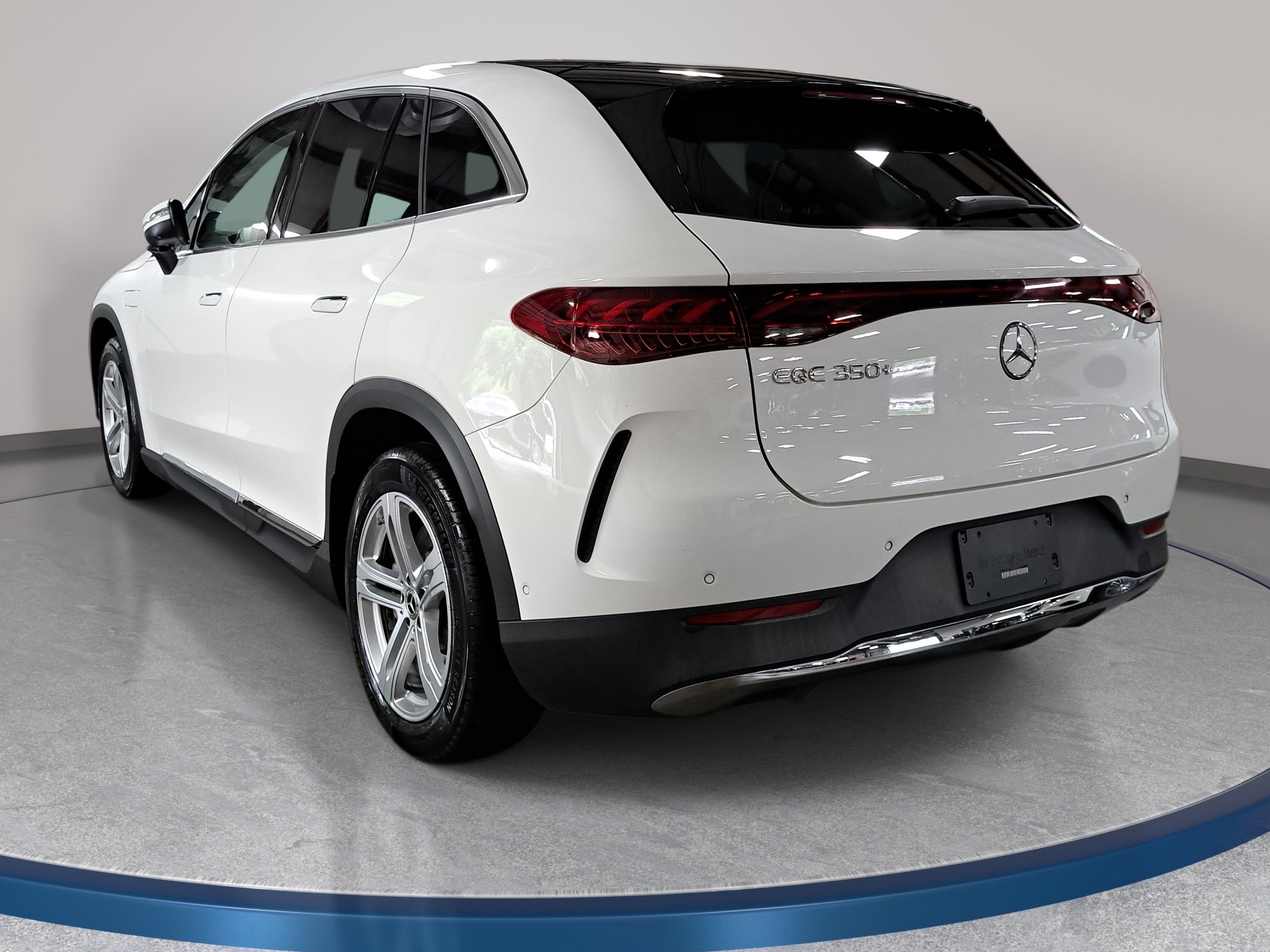 Certified 2023 Mercedes-Benz EQE 350+ SUV image 8