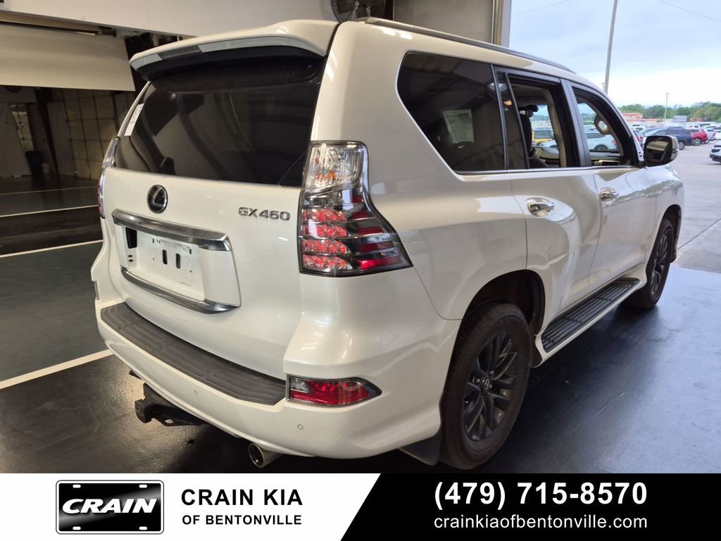 Used 2020 Lexus GX 460 Premium w/ Premium Package AWD/4WD image 3
