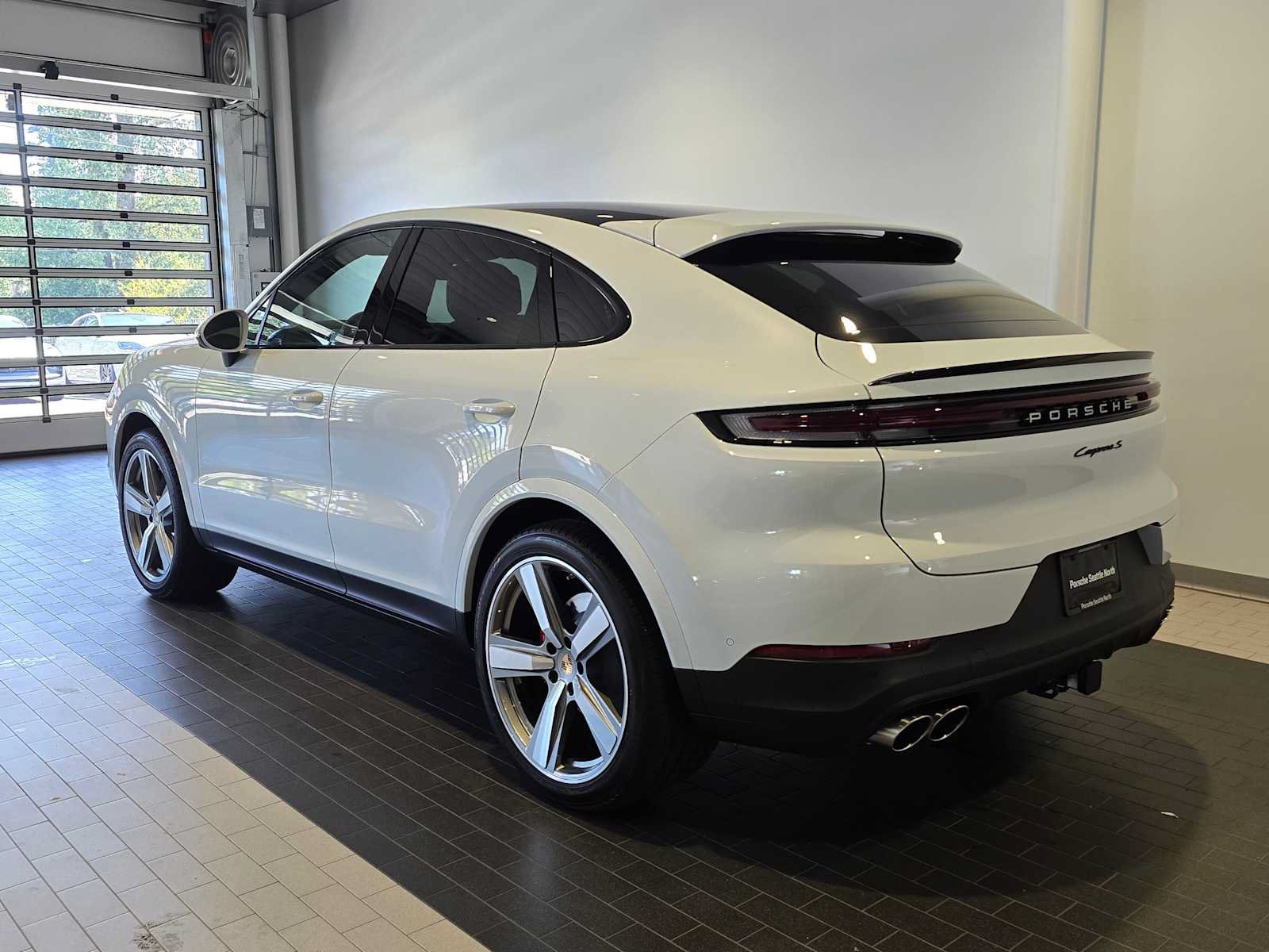 New 2025 Porsche Cayenne S AWD/4WD image 3