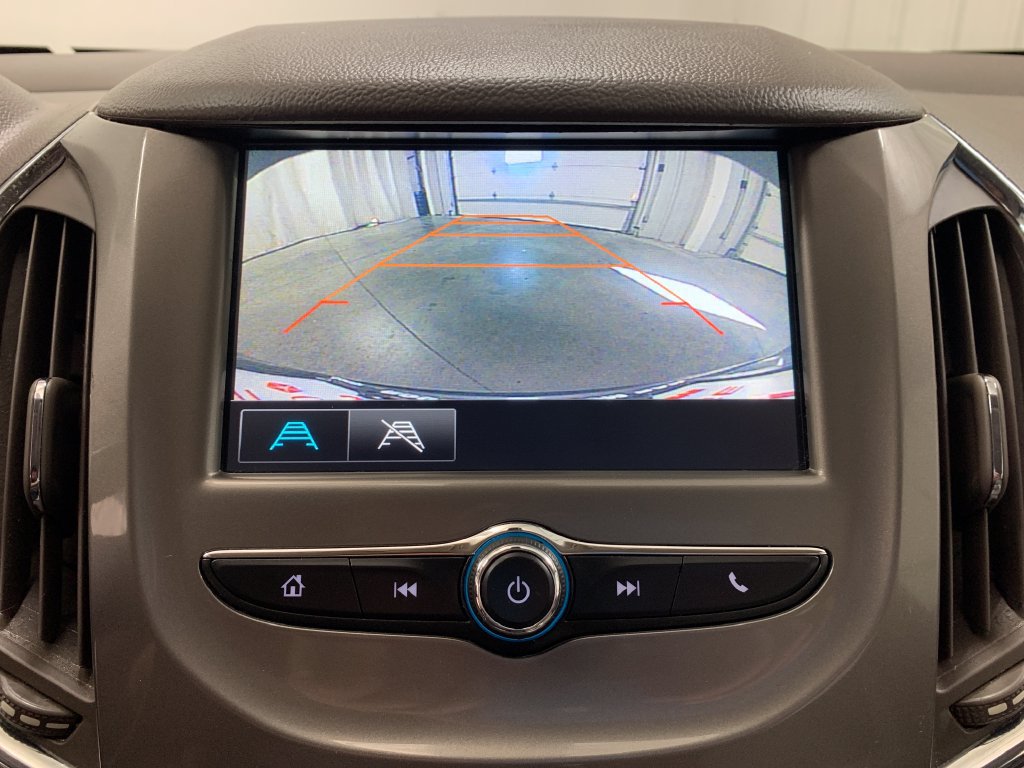 Used 2018 Chevrolet Cruze LT FWD image 28