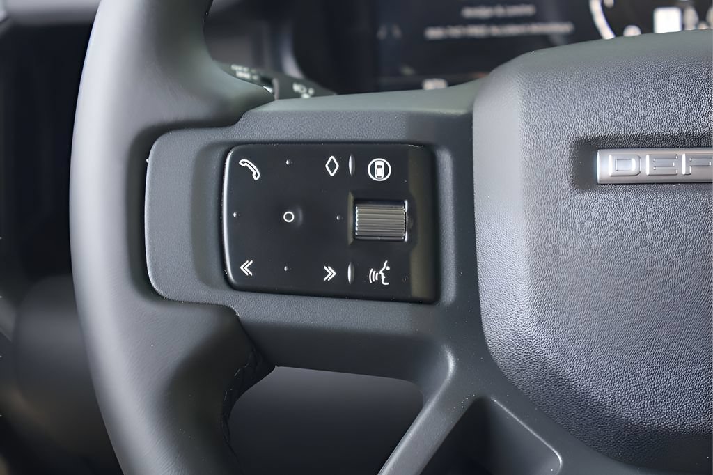 New 2026 Land Rover Defender 130 X-Dynamic SE AWD/4WD image 20