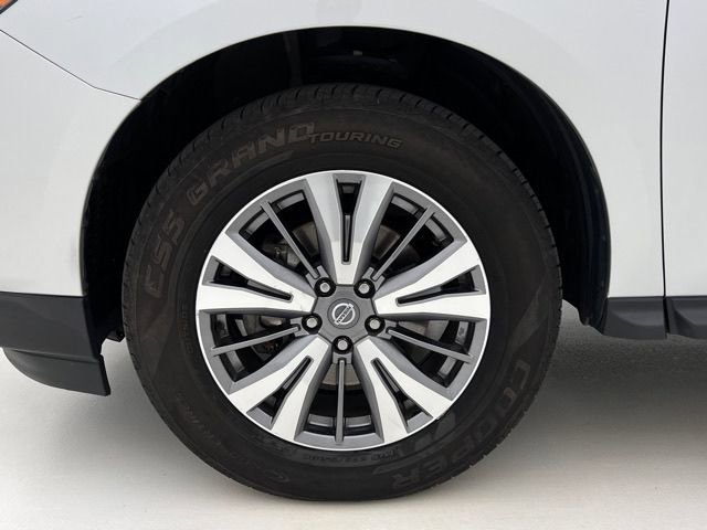 Used 2019 Nissan Pathfinder SL FWD image 27