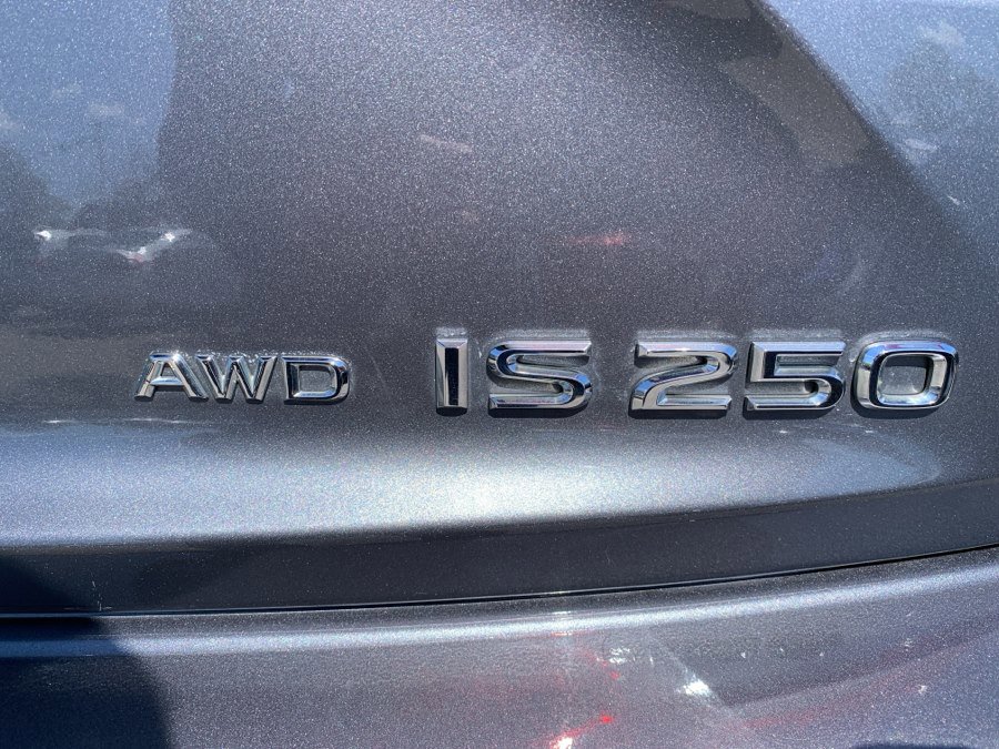 Used 2014 Lexus IS 250 AWD w/ Navigation Package image 27
