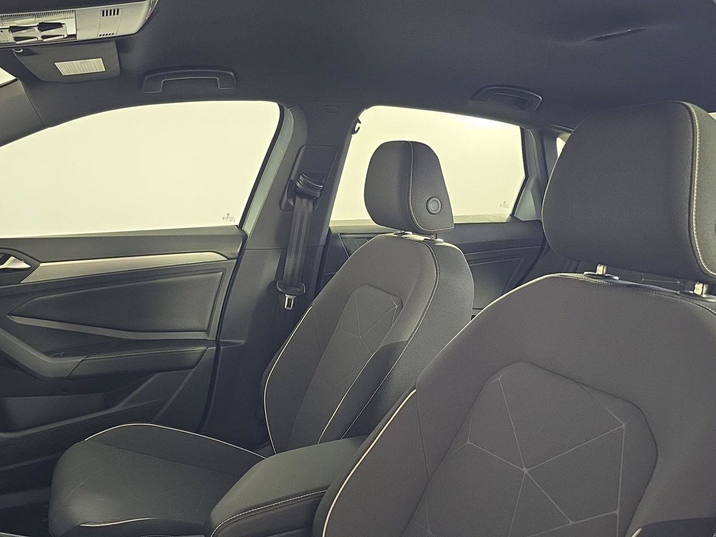 New 2026 Volkswagen Jetta Sport FWD image 4