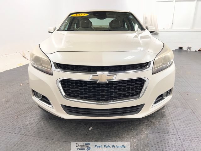 Used 2014 Chevrolet Malibu LTZ FWD image 2
