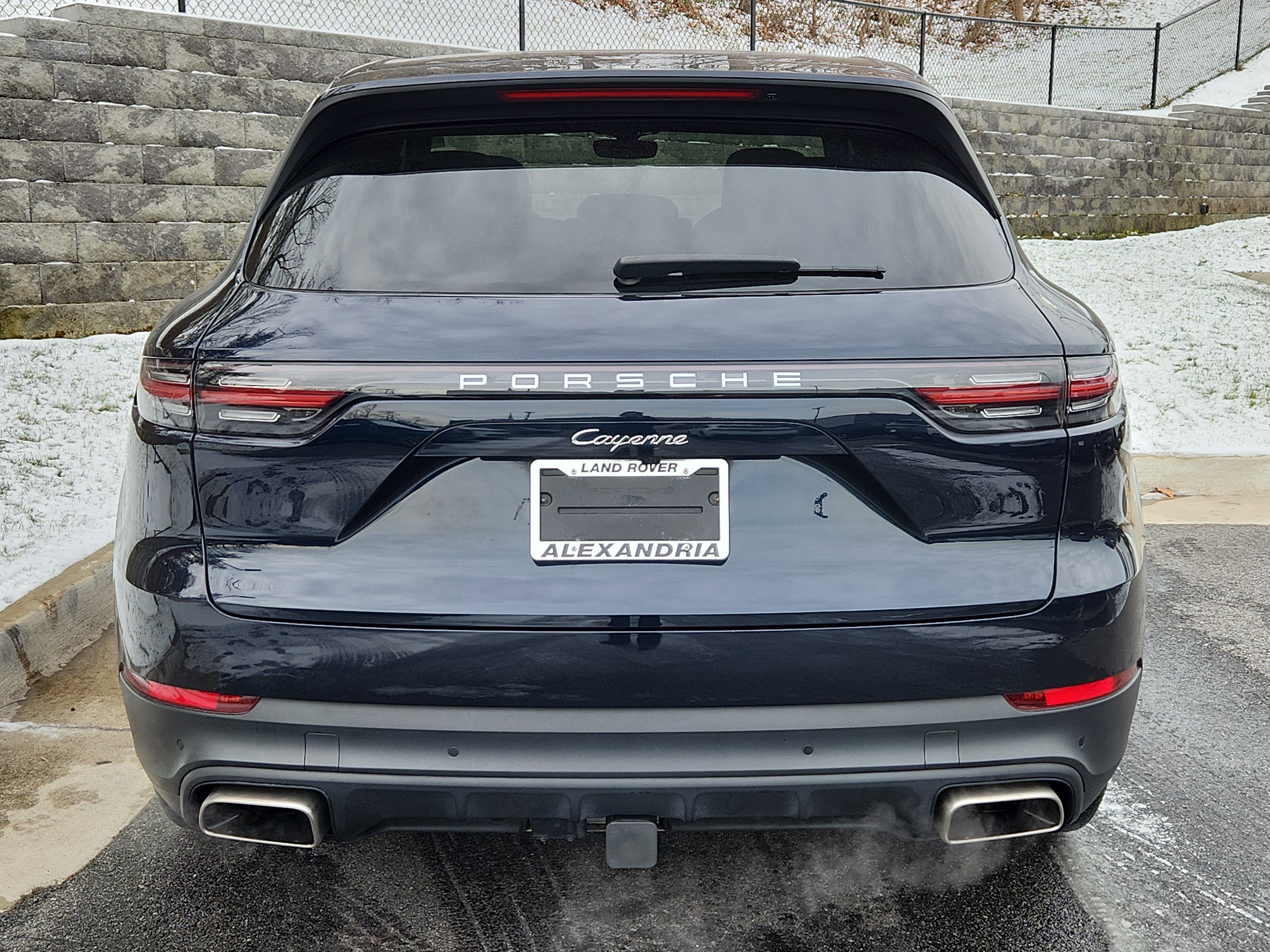 Used 2020 Porsche Cayenne image 7