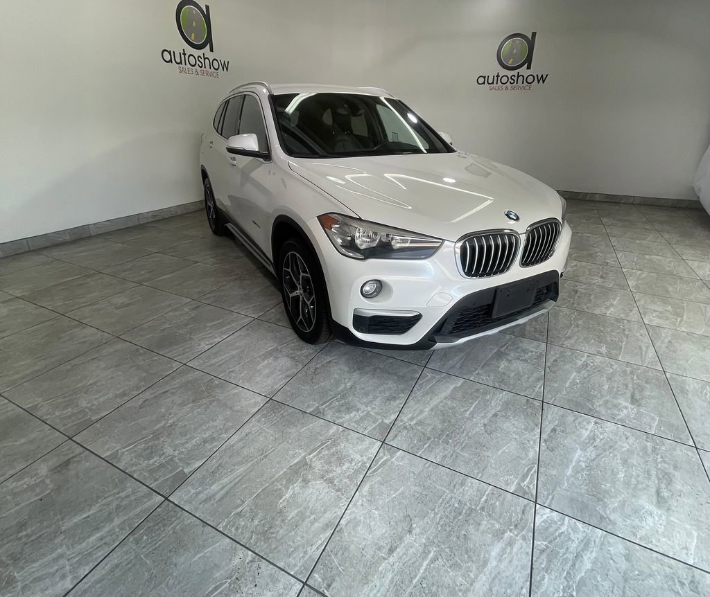 Used 2018 BMW X1 sDrive28i image 3