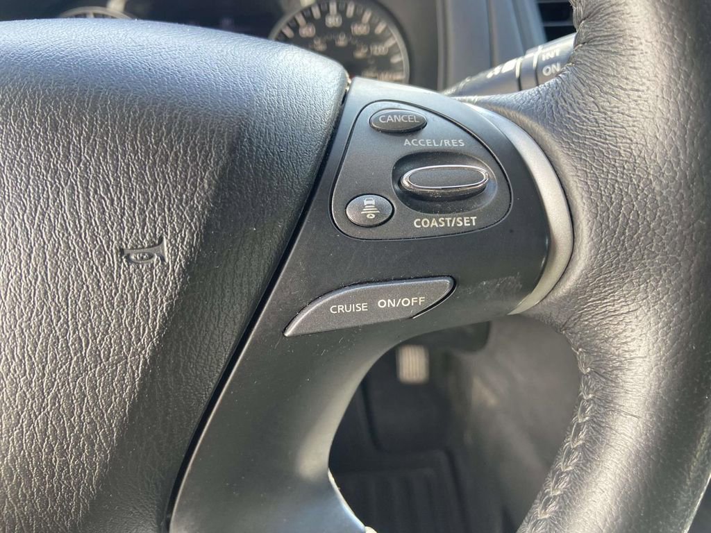 Used 2018 Nissan Pathfinder Platinum w/ Cargo Package FWD image 35