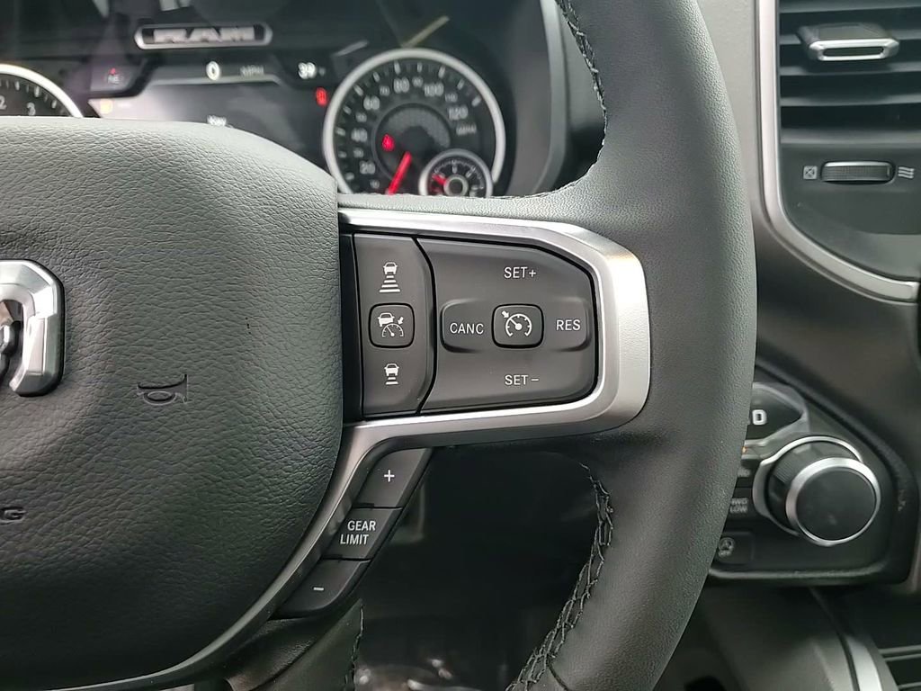 New 2026 RAM 1500 Big Horn AWD/4WD image 29
