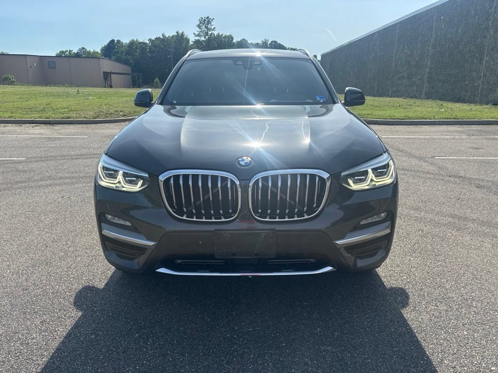Used 2019 BMW X3 xDrive30i w/ Executive Package AWD/4WD image 2