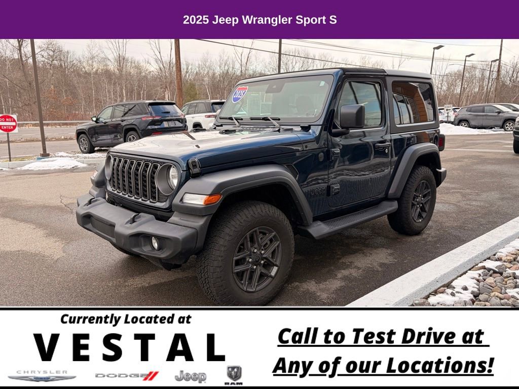 Used 2025 Jeep Wrangler Sport image 4