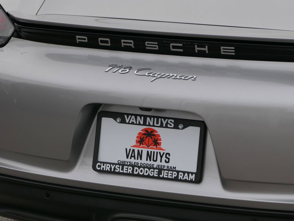 Used 2017 Porsche 718 Cayman image 6