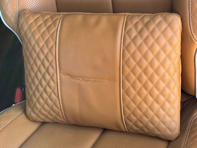 Used 2023 Chrysler Pacifica Pinnacle image 40