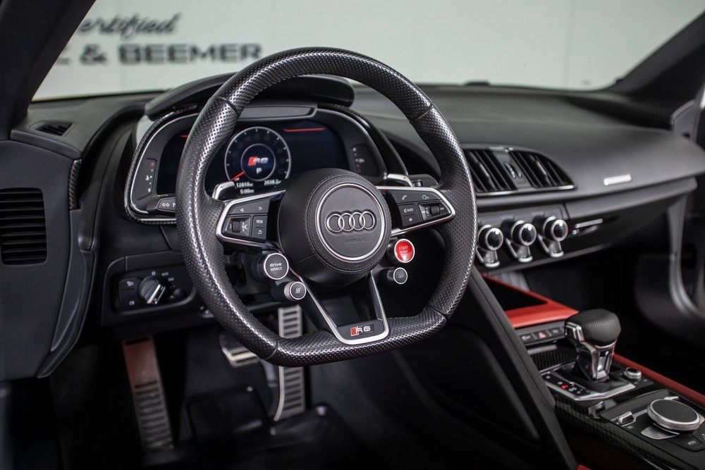 Used 2018 Audi R8 V10 plus image 22