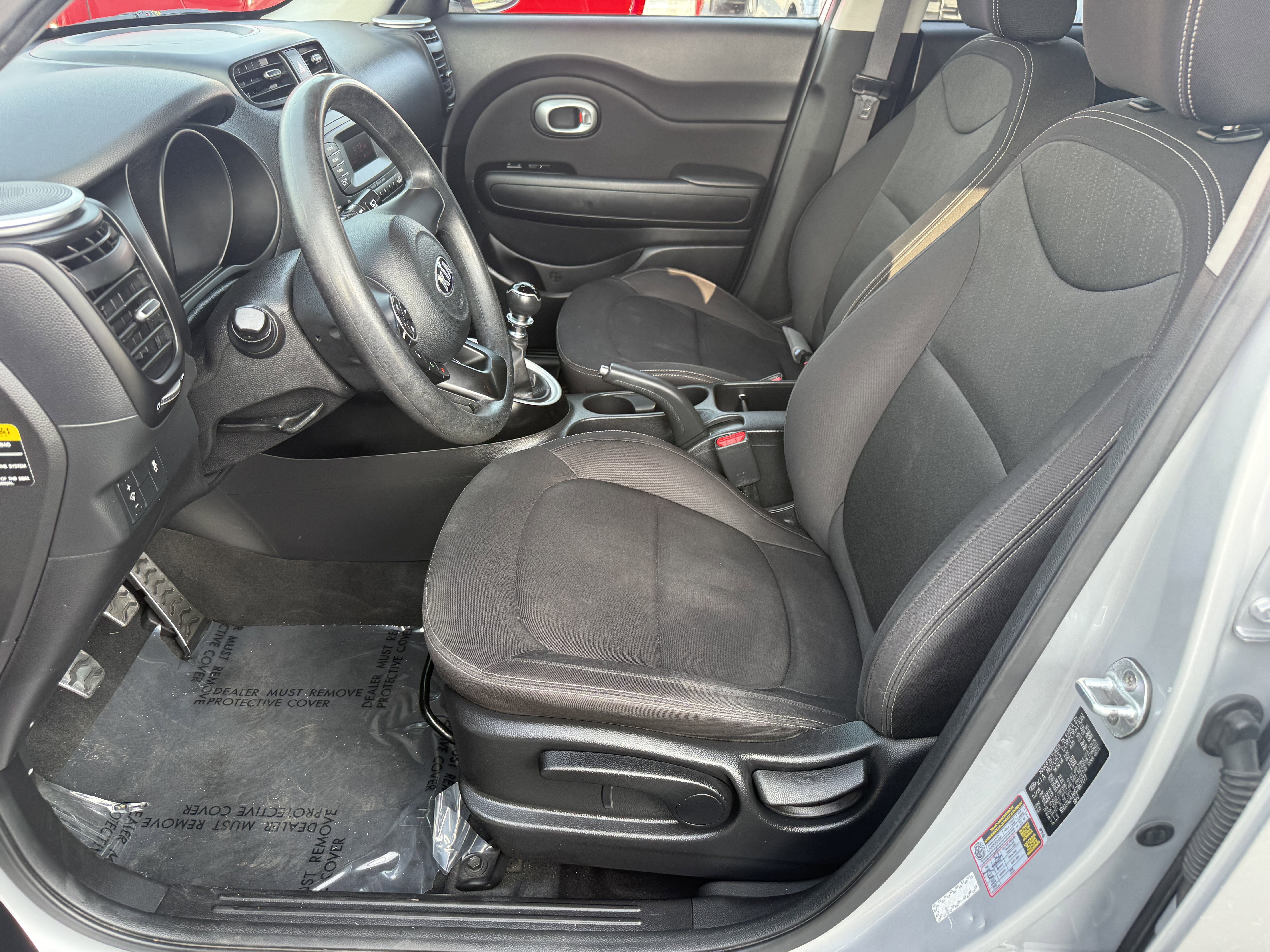 Used 2016 Kia Soul Base image 14