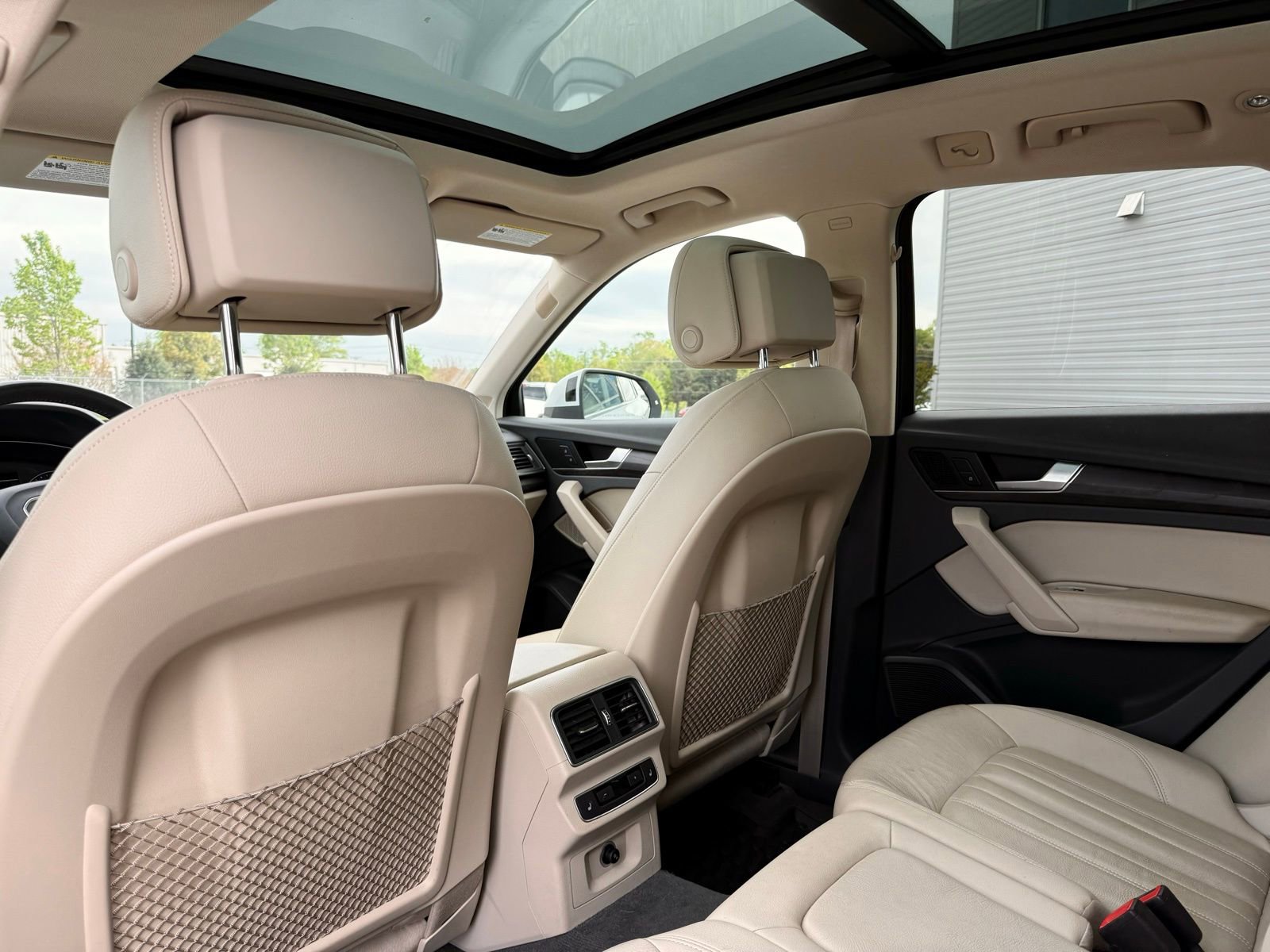 Used 2018 Audi Q5 2.0T Premium Plus w/ Premium Plus Package image 23