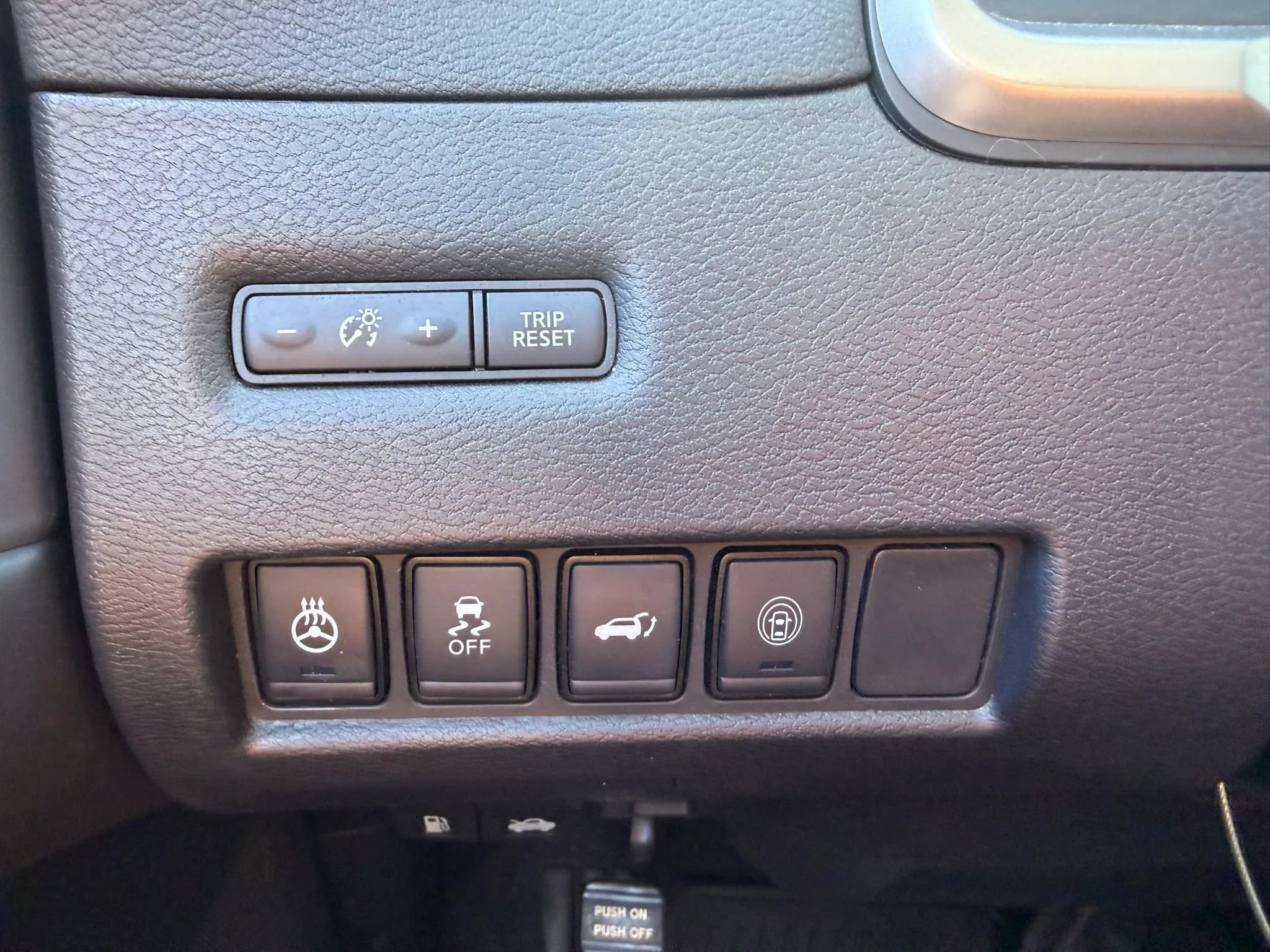 Used 2020 Nissan Murano Platinum AWD/4WD image 19