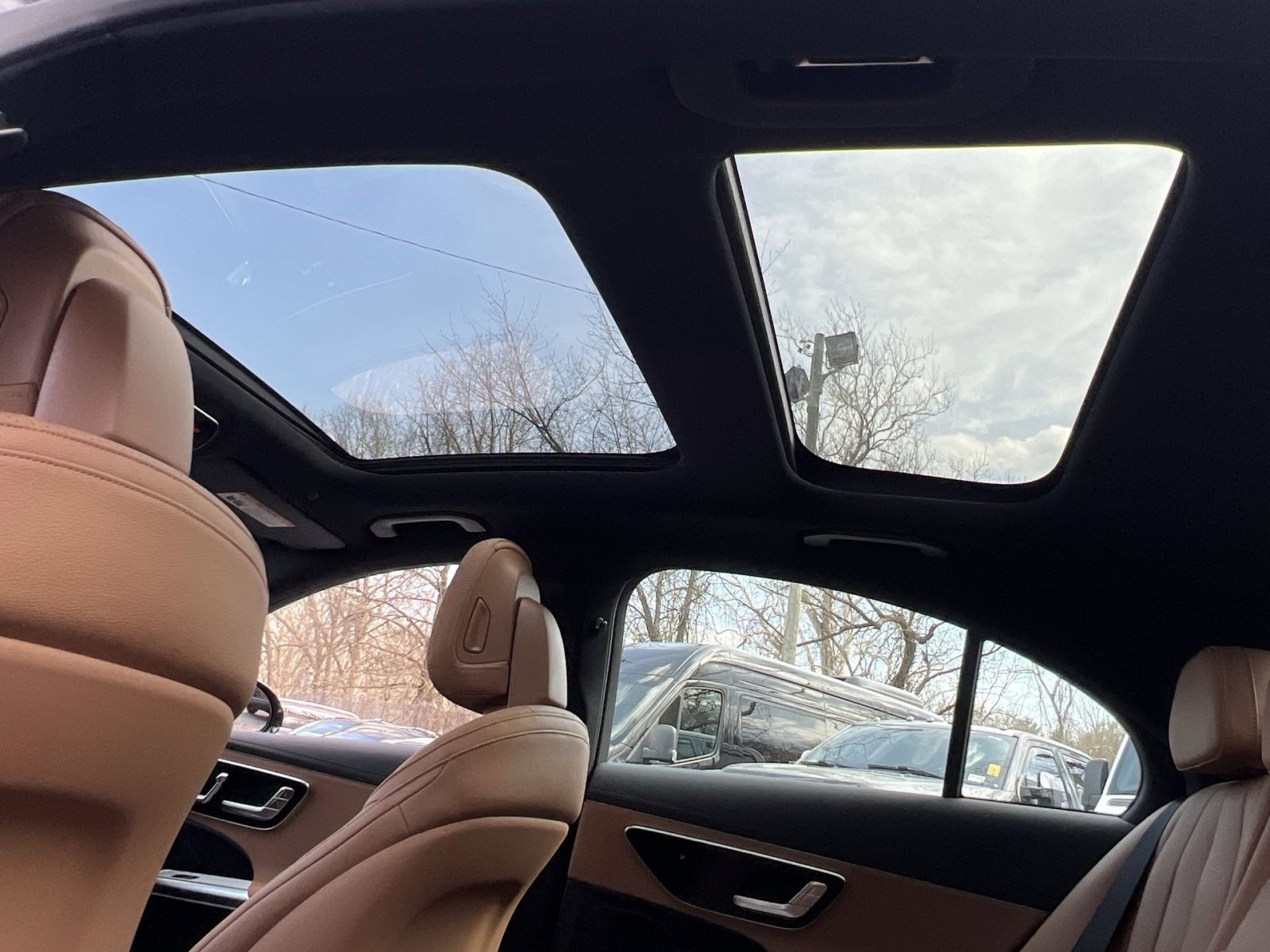 New 2026 Mercedes-Benz E 450 4MATIC Sedan image 22