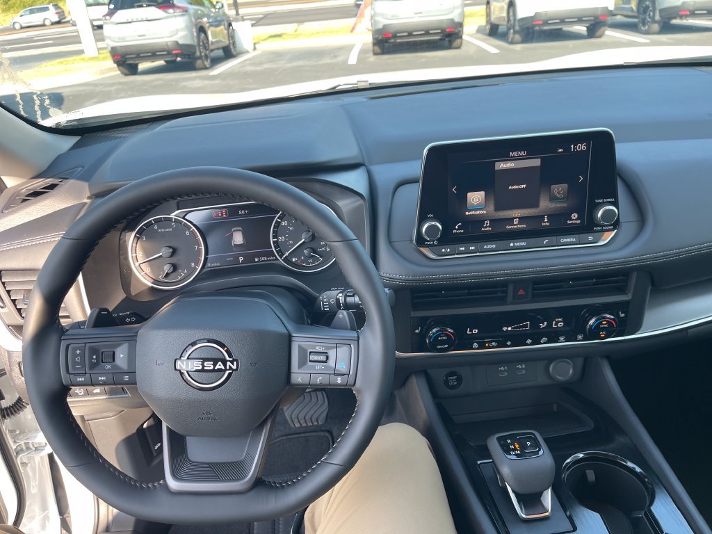 New 2026 Nissan Rogue Dark Armor AWD/4WD image 16