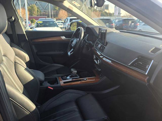 Used 2023 Audi Q5 2.0T Premium Plus w/ Premium Plus Package image 11