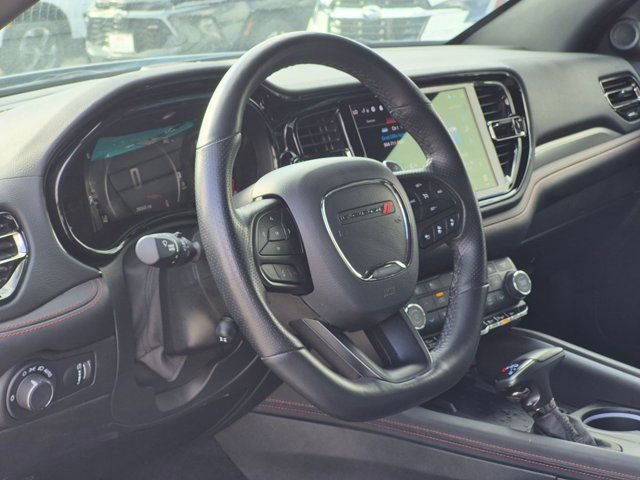 Used 2025 Dodge Durango GT AWD/4WD image 14