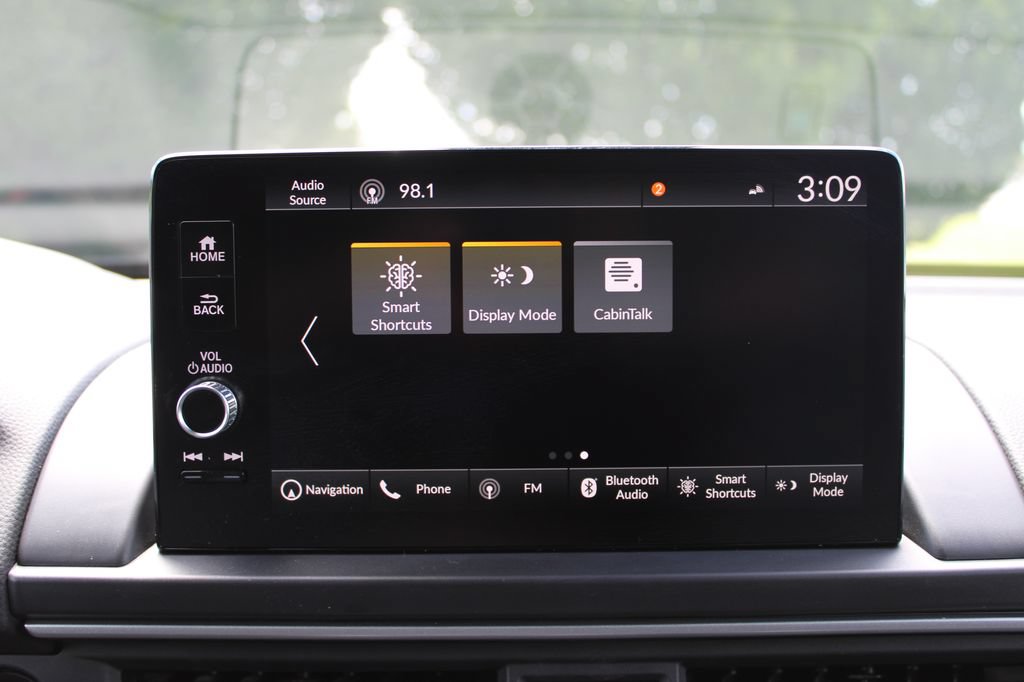 Certified 2025 Honda Pilot Touring image 28