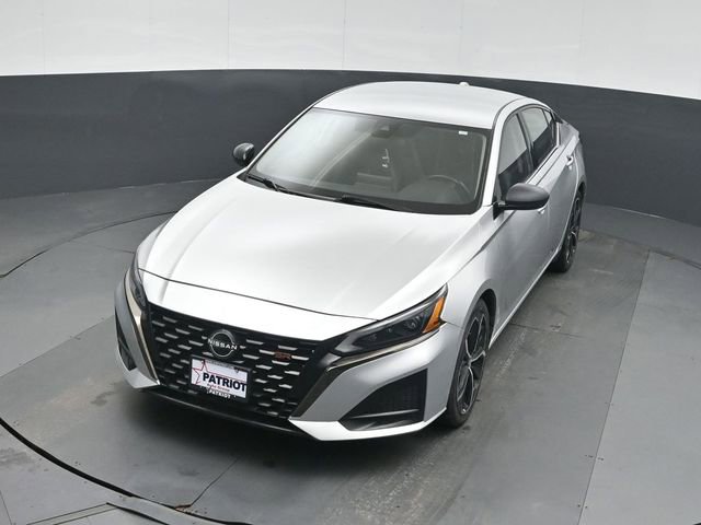 Used 2023 Nissan Altima 2.5 SR image 35