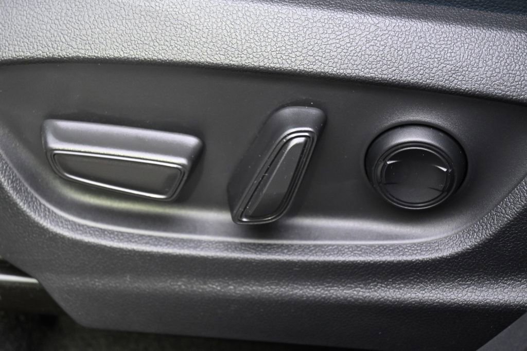 Used 2023 Subaru Solterra AWD image 11