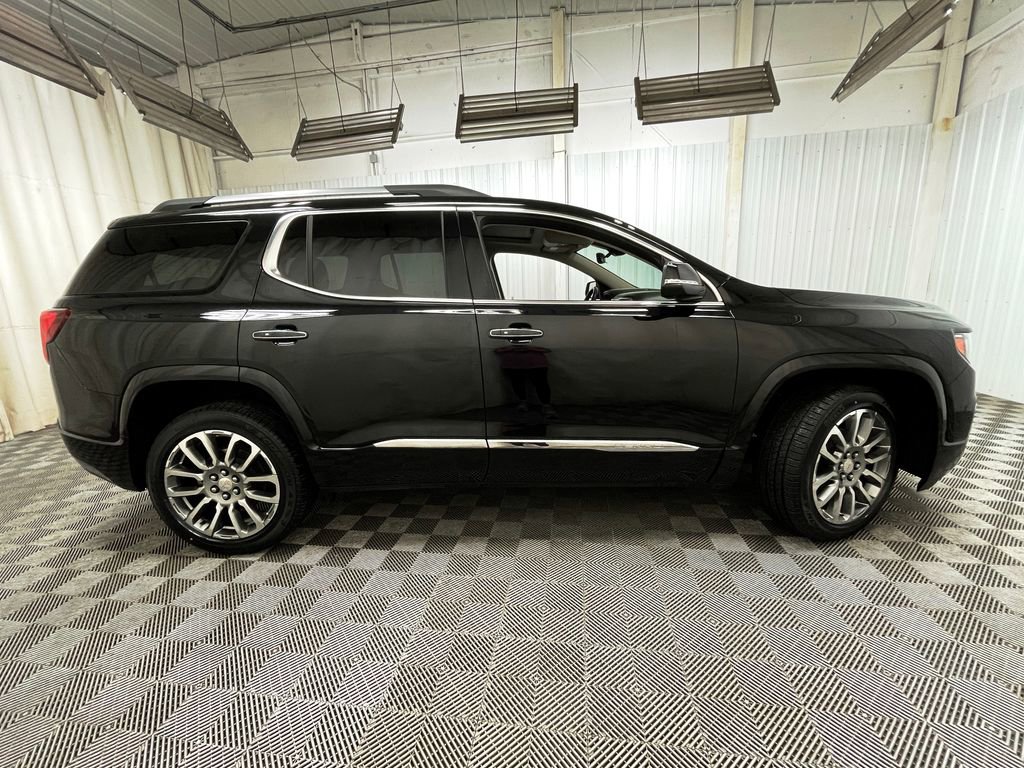 Certified 2023 GMC Acadia Denali w/ Denali Ultimate Package AWD/4WD image 24