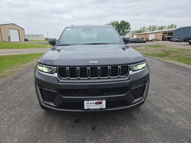 New 2026 Jeep Grand Cherokee Limited AWD/4WD image 2