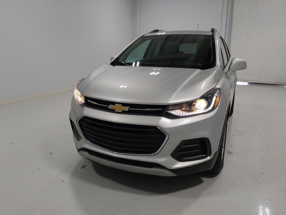 Used 2019 Chevrolet Trax LT w/ LT Convenience Package image 15