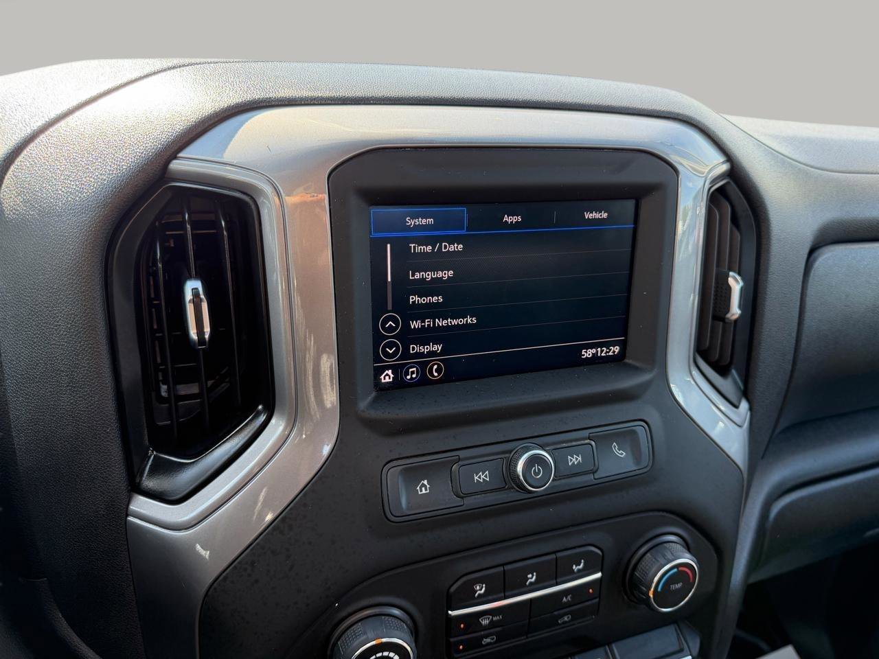 Used 2021 Chevrolet Silverado 1500 W/T RWD image 31