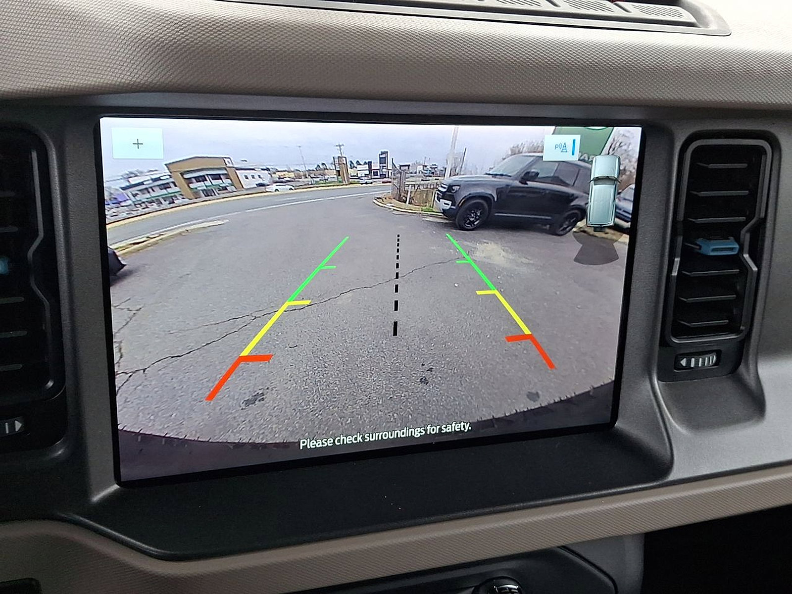 Used 2024 Ford Bronco Wildtrak image 24