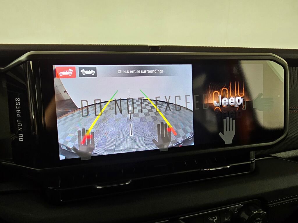 New 2026 Jeep Wrangler Unlimited Rubicon AWD/4WD image 29