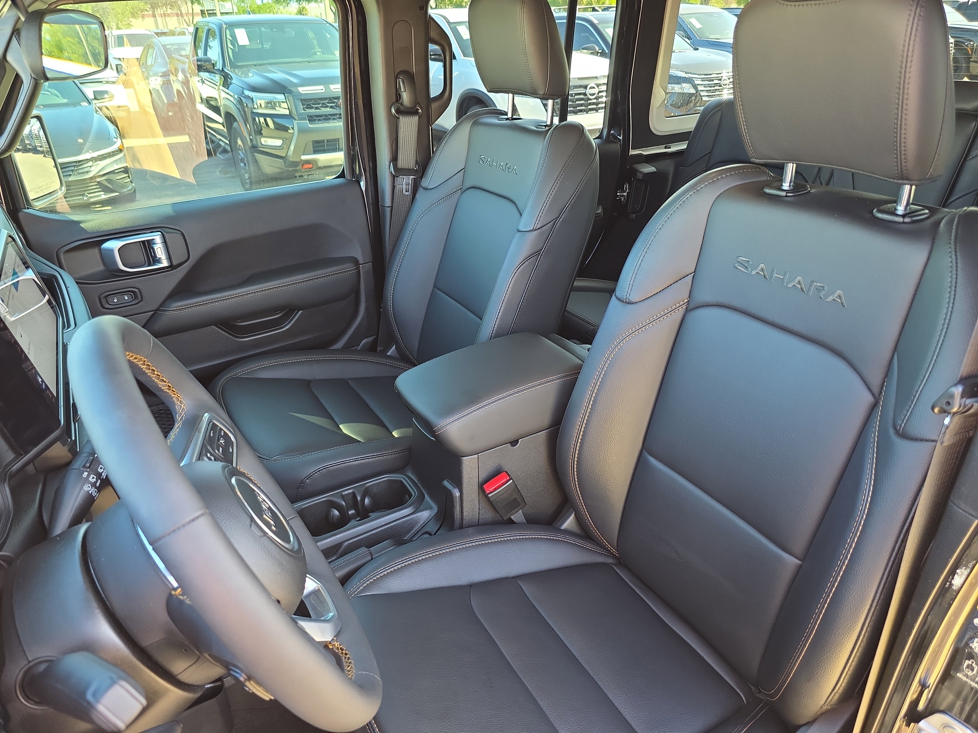 Used 2024 Jeep Wrangler Sahara w/ Safety Group image 19