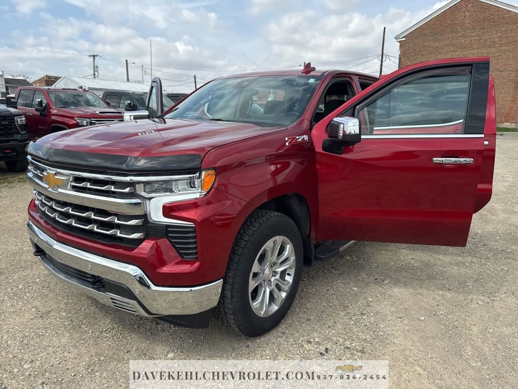 Used 2024 Chevrolet Silverado 1500 LTZ w/ LTZ Premium Package image 10