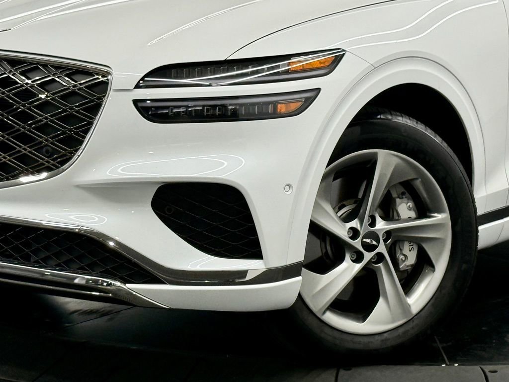 Used 2026 Genesis GV70 2.5T Advanced image 4