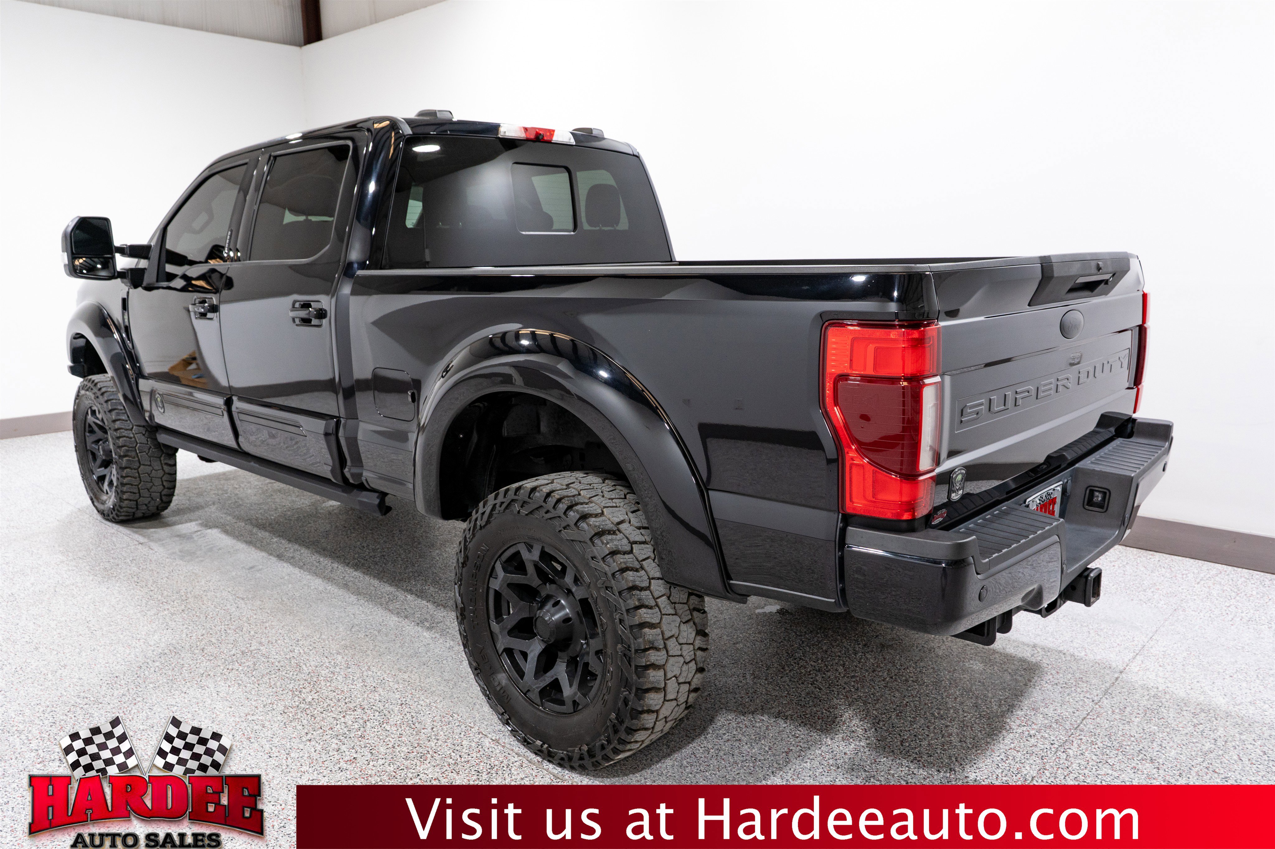 Used 2020 Ford F250 Lariat w/ Lariat Ultimate Package AWD/4WD image 3