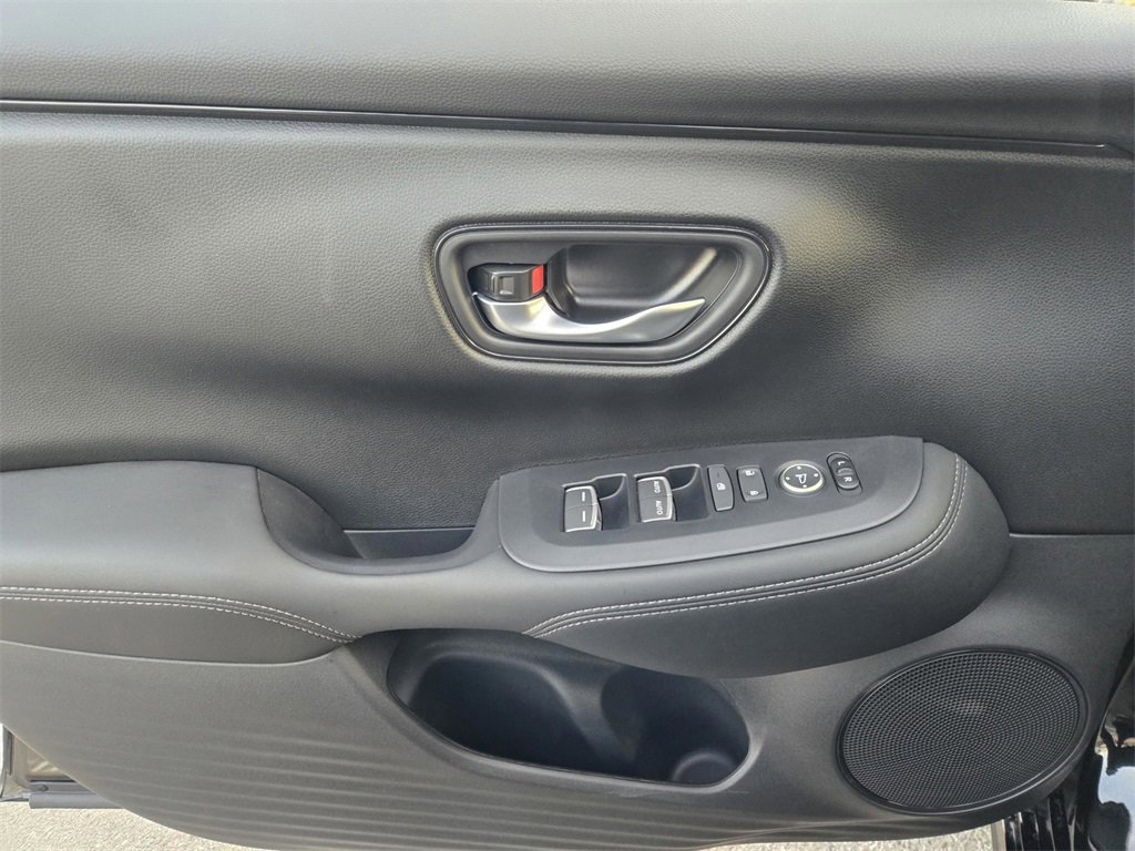 New 2026 Honda HR-V EX-L image 16