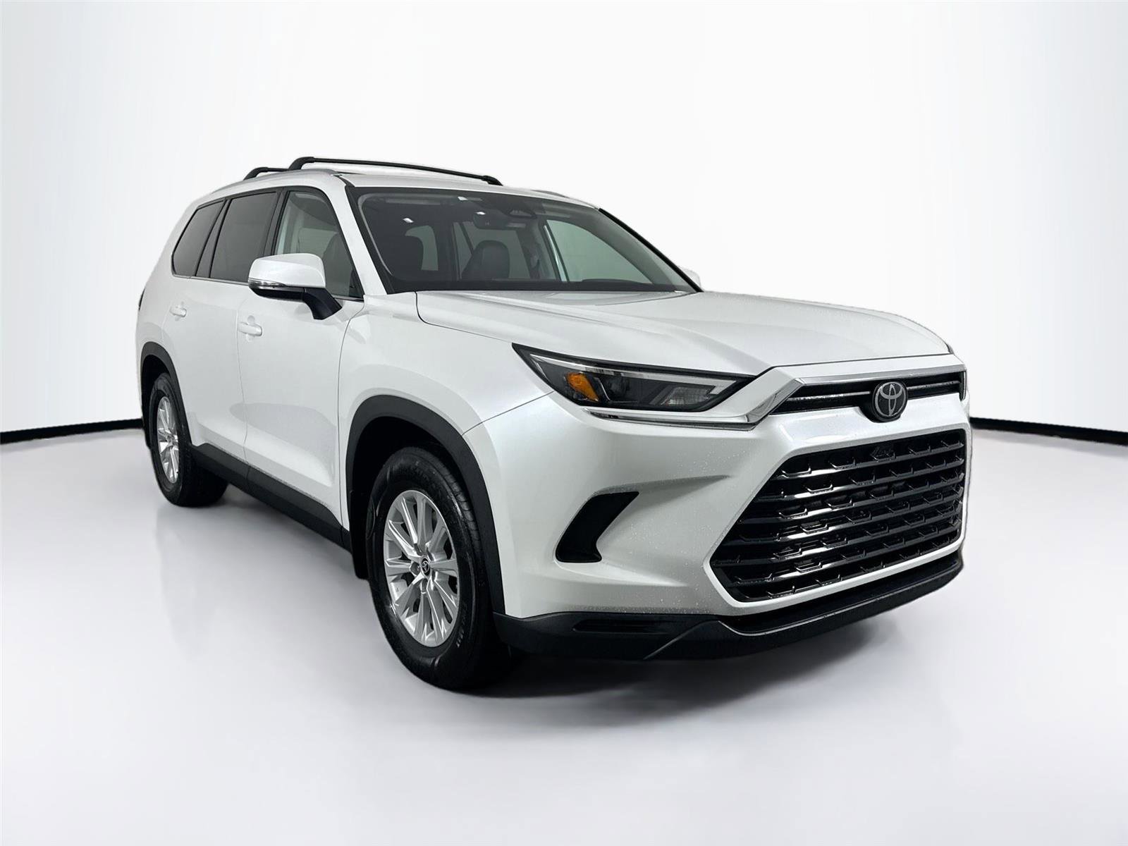 Certified 2024 Toyota Grand Highlander XLE image 10